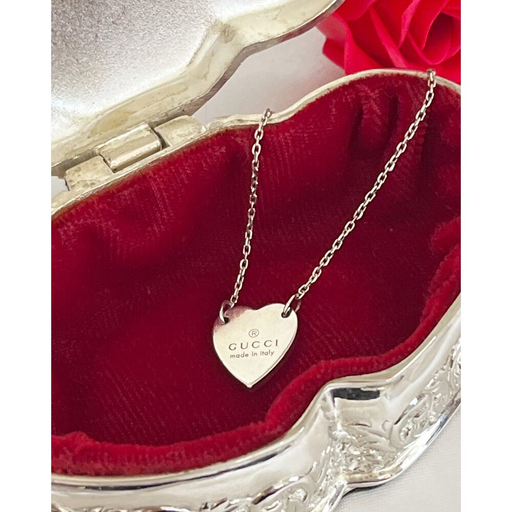 Gucci Silver Heart Tag Bracelet - Picture 7 of 10